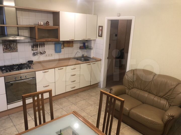 2-к. квартира, 72 м², 5/5 эт.