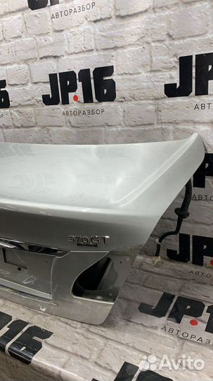 Крышка багажника задняя Infiniti M37 Y51 VQ37VHR