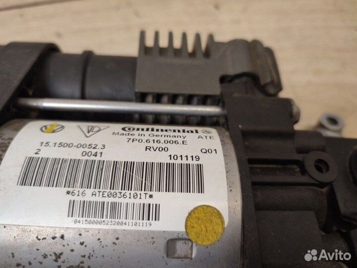 Компрессор пневмоподвески Vw Touareg 7P 2010-2018