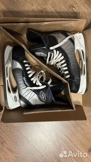 Хоккейные коньки easton bladz