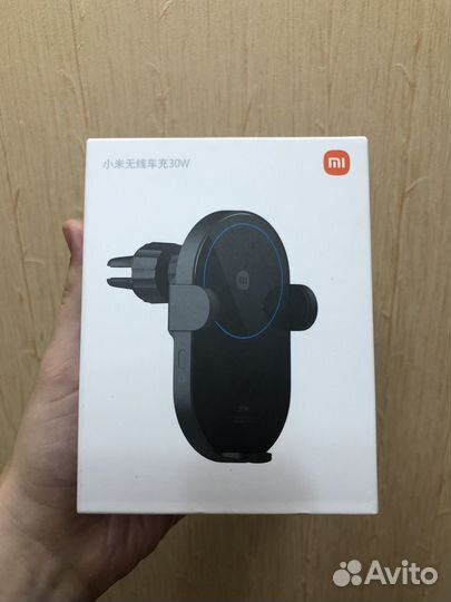 Беспроводная автомобильная зарядка Xiaomi 30W