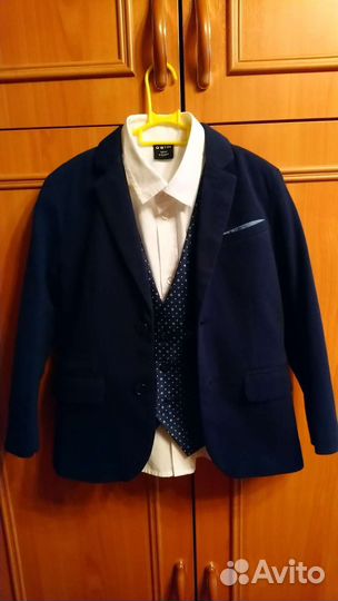 Пиджак, рубашка, жилетка