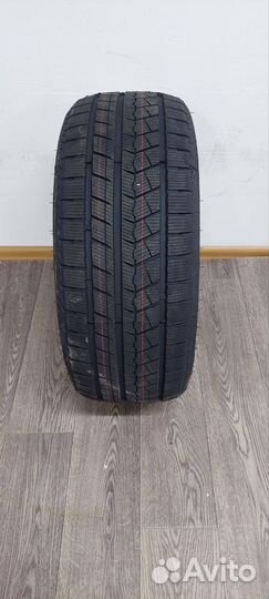 Fronway IcePower 868 235/65 R17 108T