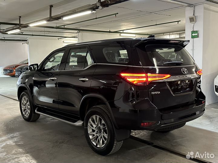 Toyota Fortuner 2.8 AT, 2023, 1 км