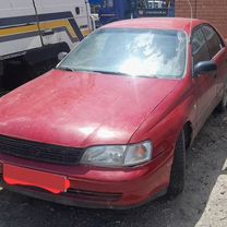 Toyota Carina E 1.6 MT, 1992, битый, 250 000 км, с пробегом, цена 30 000 руб.