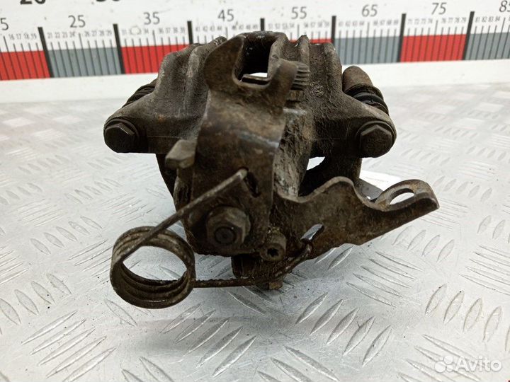 Суппорт задний левый для Audi A4 B5 8E0615423