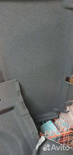 Обшивки багажника mercedes w211