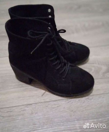 Кроссовки/сапоги/ботинки женские размеры 37, 38-39