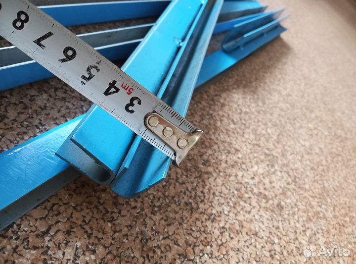 Колышки - крепления для грядок 