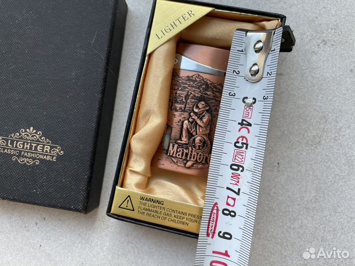 Коллекционная зажигалка мальборо