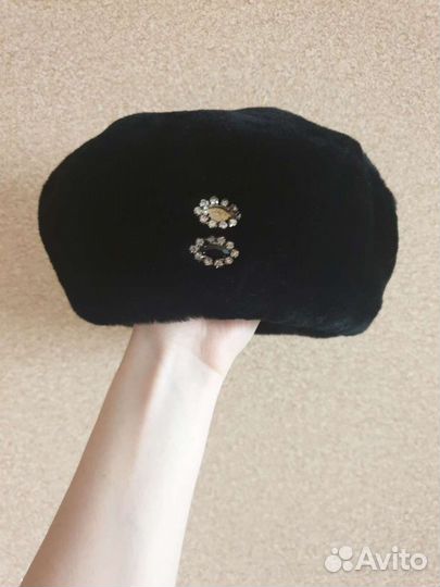 Берет женский