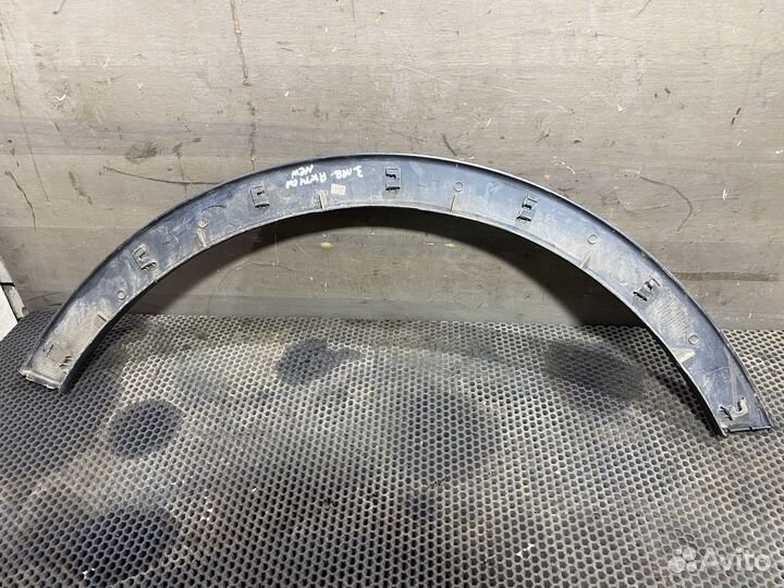 Молдинг заднего левого крыла SsangYong Actyon New