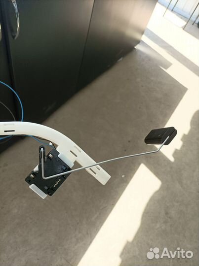 Датчик топливо левый, freelander 2