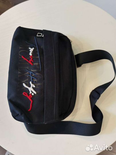 Сумка tommy hilfiger