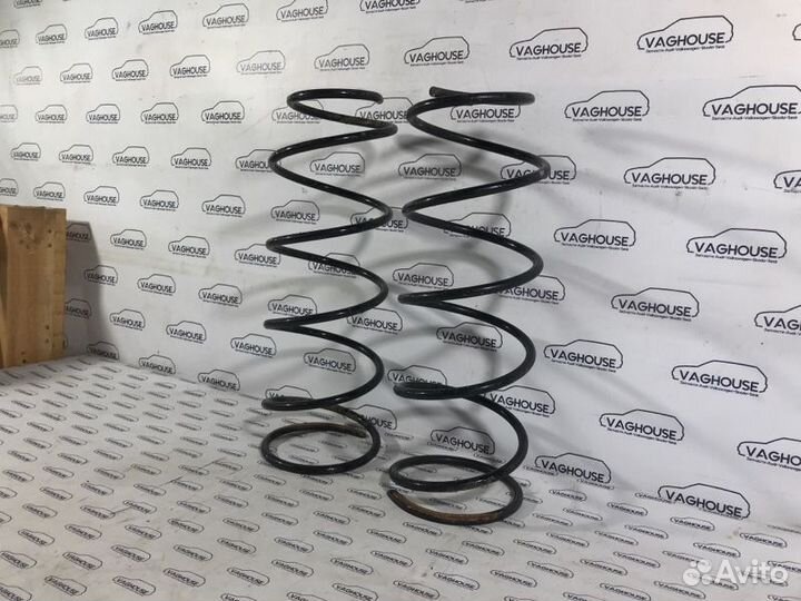 Пружины задние Toyota Land Cruiser 100 4.2 1HD FTE