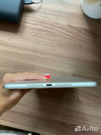 Apple iPad mini 32 gb Wi-Fi + 3G