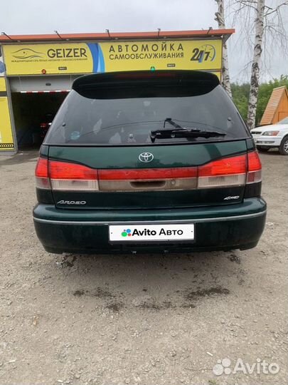 Toyota Vista Ardeo 2.0 AT, 1999, 305 000 км