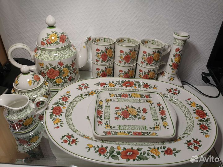 Сервиз Summerday Villerоy&Boсh. Tettau. Германия