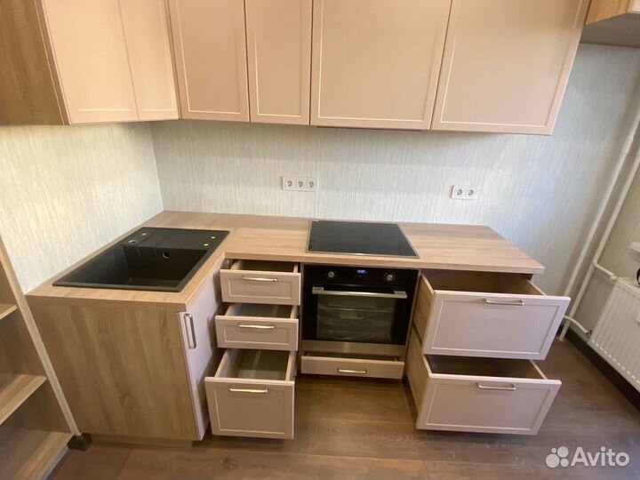 Кухни на заказ. Угловая кухня