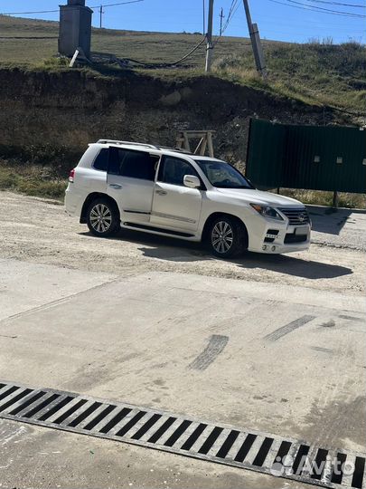 Lexus LX 5.7 AT, 2015, битый, 96 000 км
