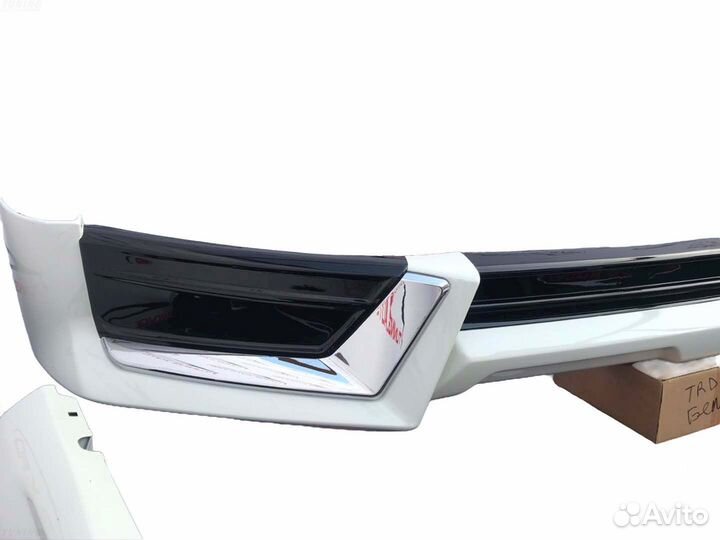 Обвес Toyota Land Cruiser 200 W2689