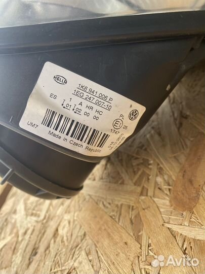 Фара передняя правая на volkswagen jetta 5