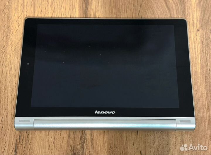 Планшет Lenovo Yoga