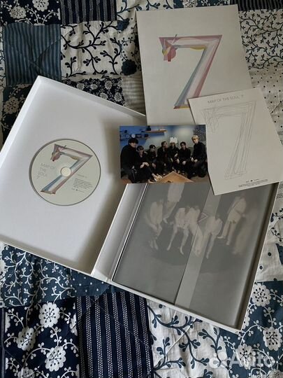 Альбом bts map of the soul 7 version 1