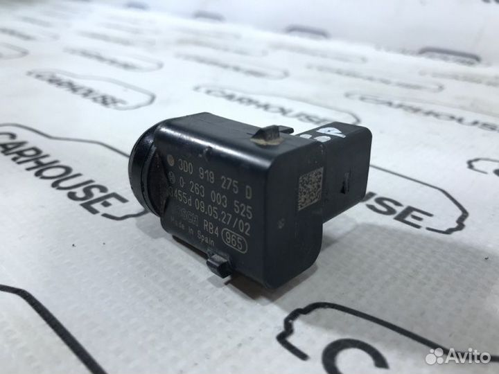 Датчик парковки Volkswagen Touareg GP