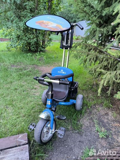 Трехколесный велосипед с родительской ручкой