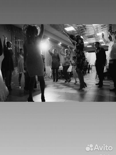 Ведущая (Тамада)