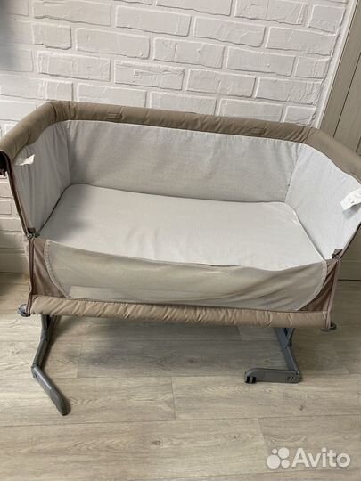 Chicco next2me приставная кроватка