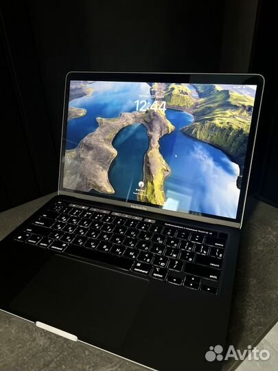 Apple MacBook Pro 13 2020 m1 8gb 256