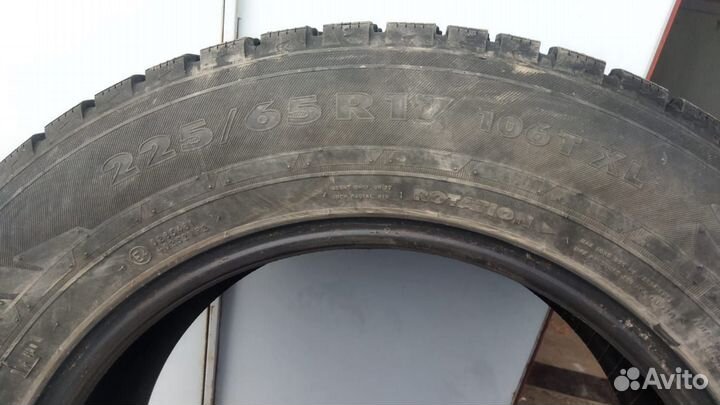 Nokian Tyres Hakka Black 225/65 R17