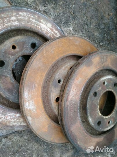 Продам тормозные диски на саманд