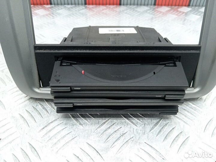 Рамка для Mitsubishi Space Star 1