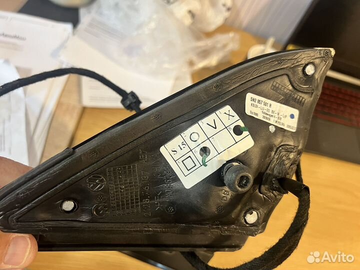 Зеркало заднего вида правое volkswagen tiguan