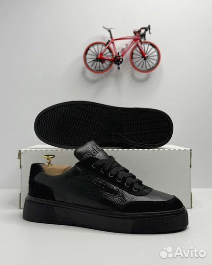 Кроссовки Baldinini современные