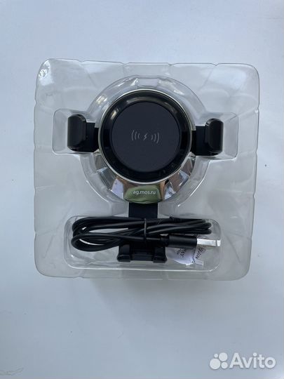 Беспроводная автомобильная зарядка