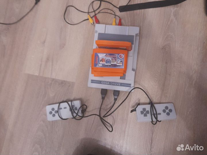 Игровая приставка dendy