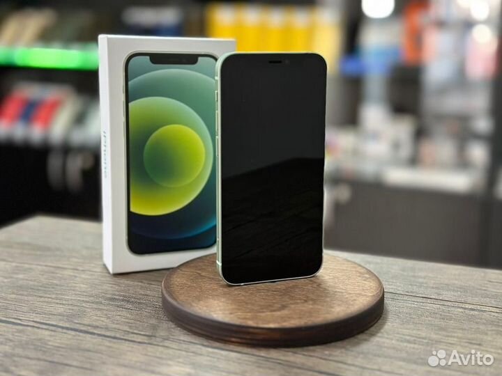 iPhone 12, 64 ГБ