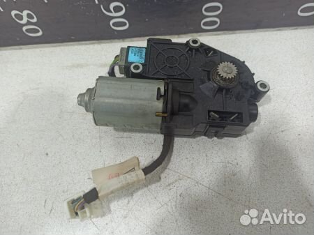 Моторчик люка Мерседес W212 E