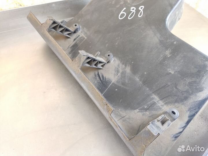 Вещевой ящик Volkswagen Golf 3