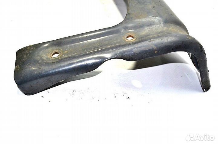 Траверса рамы scania R-series (01.04)