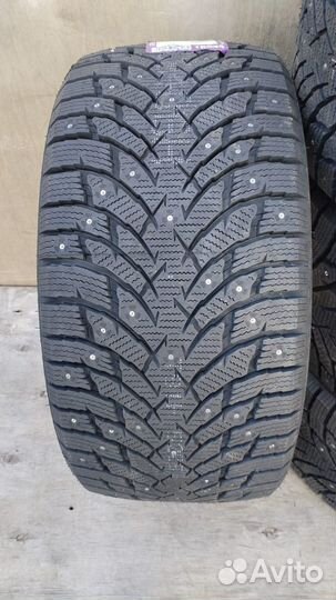 Tourador Ice Star TSW1 275/35 R20 102T