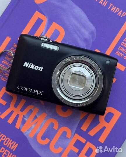 Цифровой фотоаппарат Nikon Coolpix S2700