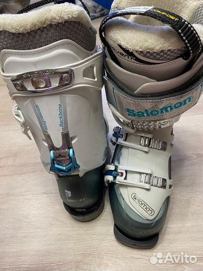 Горнолыжные ботинки Salomon