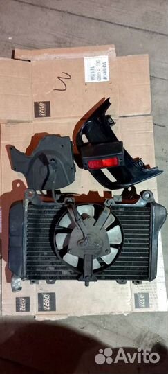 Мотоцикл Кавасаки ззр400(1)