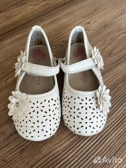Обувь для девочки