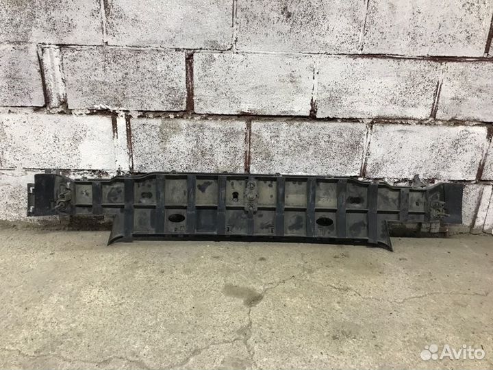 Усилитель бампера задний Volvo S80 седан 2.5 2004